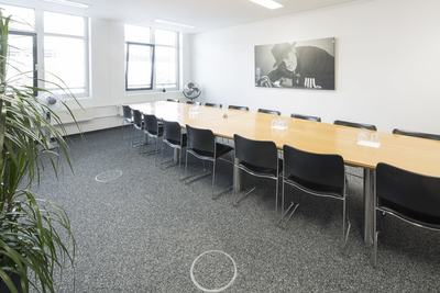 Büroräume und Besprechungsräume im Augsburg Office Center AOC